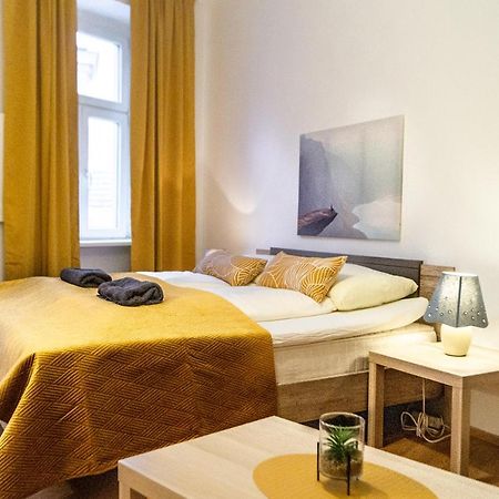 Economy 1Br Apartment Well Connected To The Whole City فيينا المظهر الخارجي الصورة