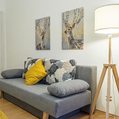 Economy 1Br Apartment Well Connected To The Whole City فيينا المظهر الخارجي الصورة